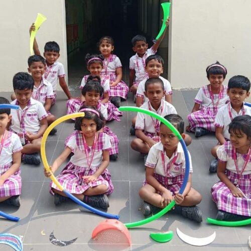 Crescent Day (Kinder World) On 19-01-2026